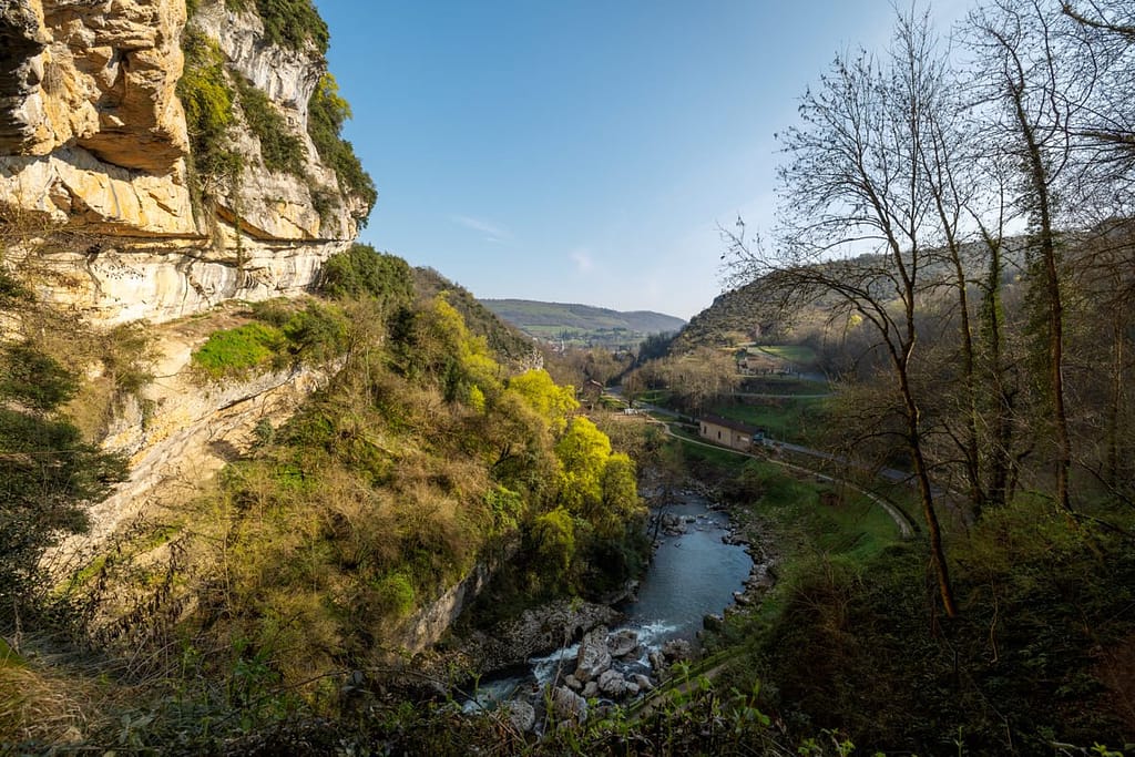 Uitzicht vanaf le Sentier de Solitaire bij Mas-d Azil