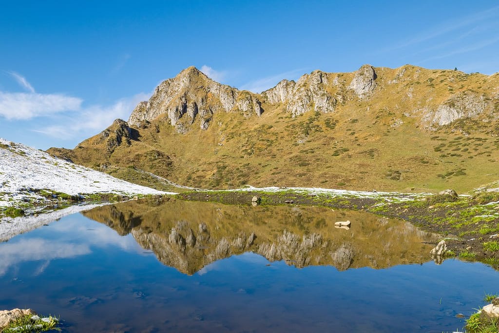 Wandelen naar Étang de Labant, Pyreneeën, département Ariège