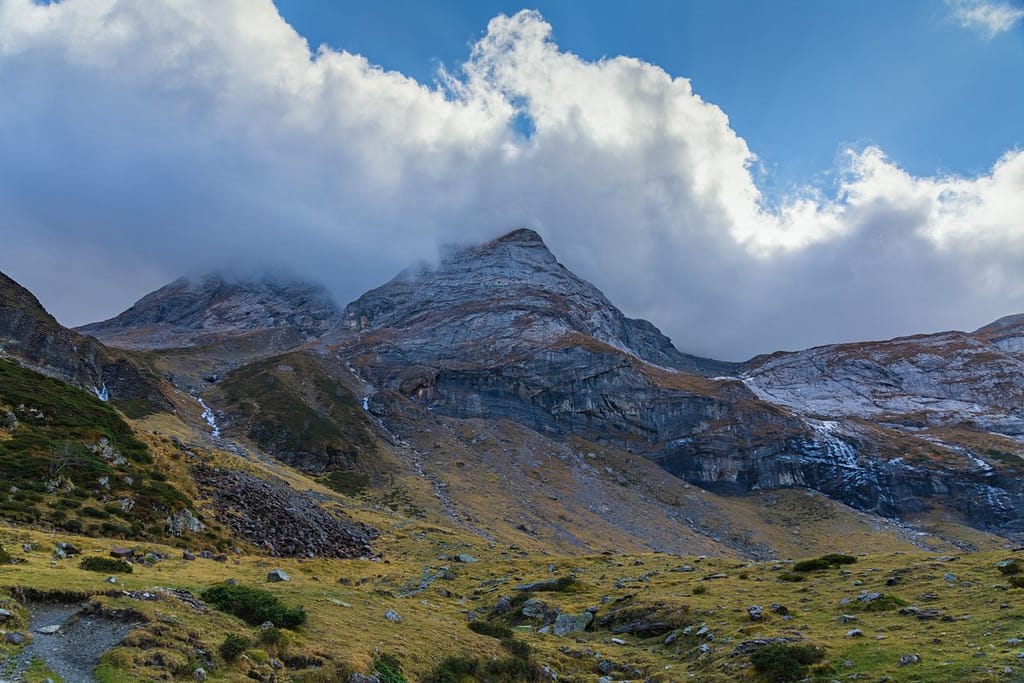Langs de D922 richting Cirque de Troumouse
