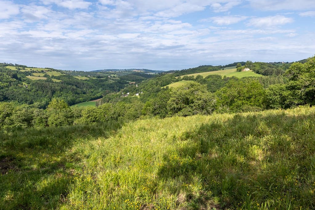 Uitzicht langs wandelroute Roc de Miramont - Castelpers
