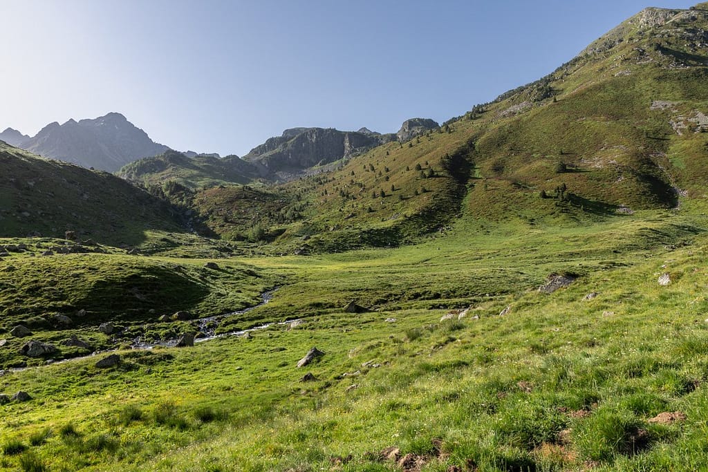Uitzicht langs wandeling naar Étangs de Fontargente
