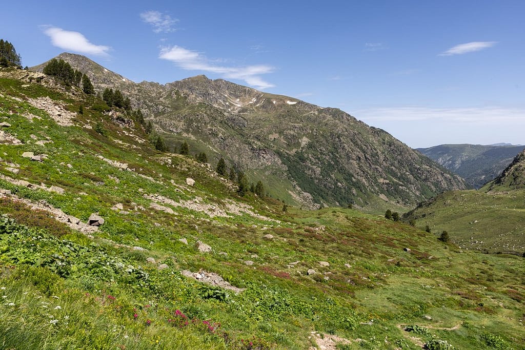 Uitzicht langs wandeling naar Étangs de Fontargente