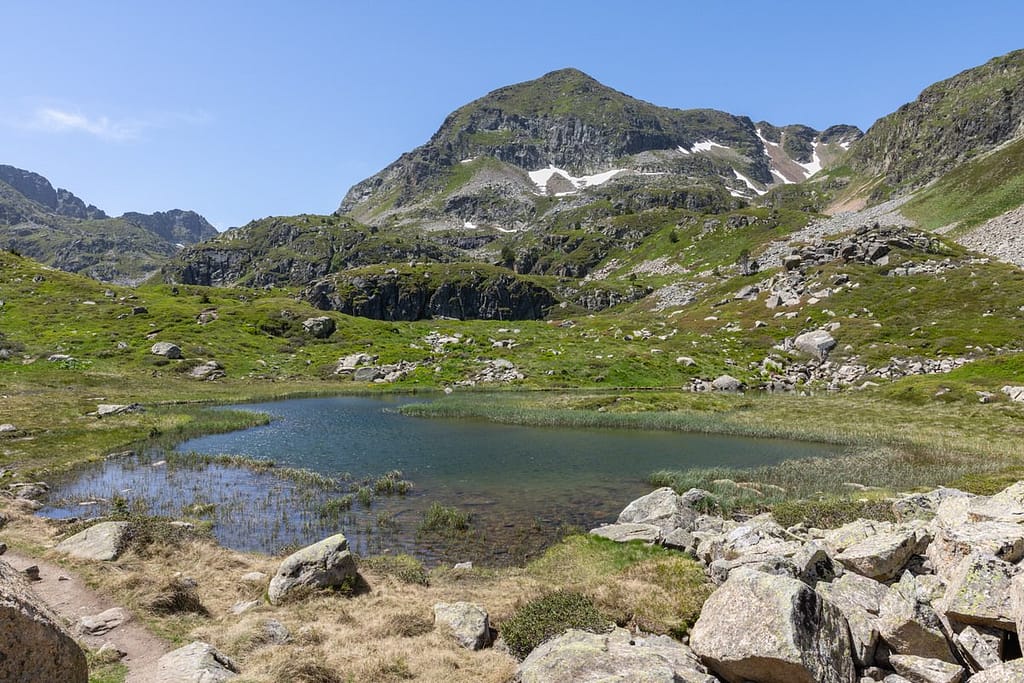Uitzicht langs wandeling naar Étangs de Fontargente