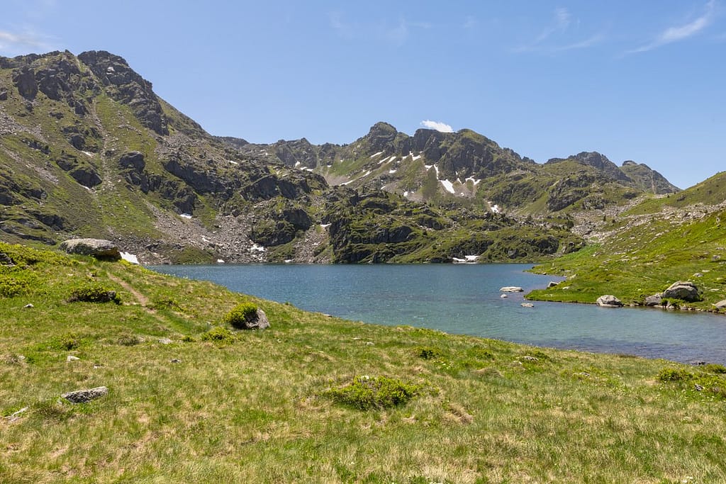 Uitzicht langs wandeling naar Étangs de Fontargente