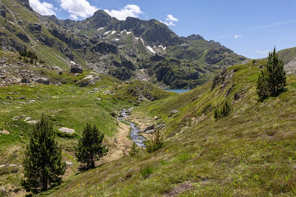 Uitzicht langs wandeling naar Étangs de Fontargente