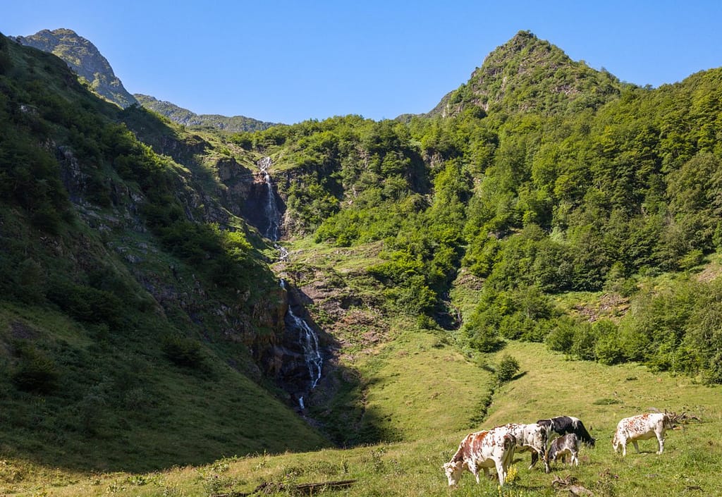 Cascade de la Bégé in de Pyreneeën bij Port de Salau
